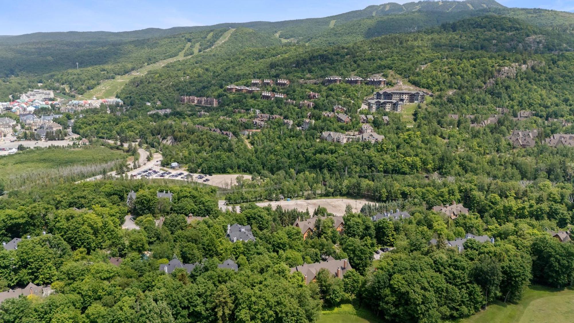 Les Eaux - 2Bdrs W Pool & Hot Tub Near Village Mont-Tremblant Exterior foto
